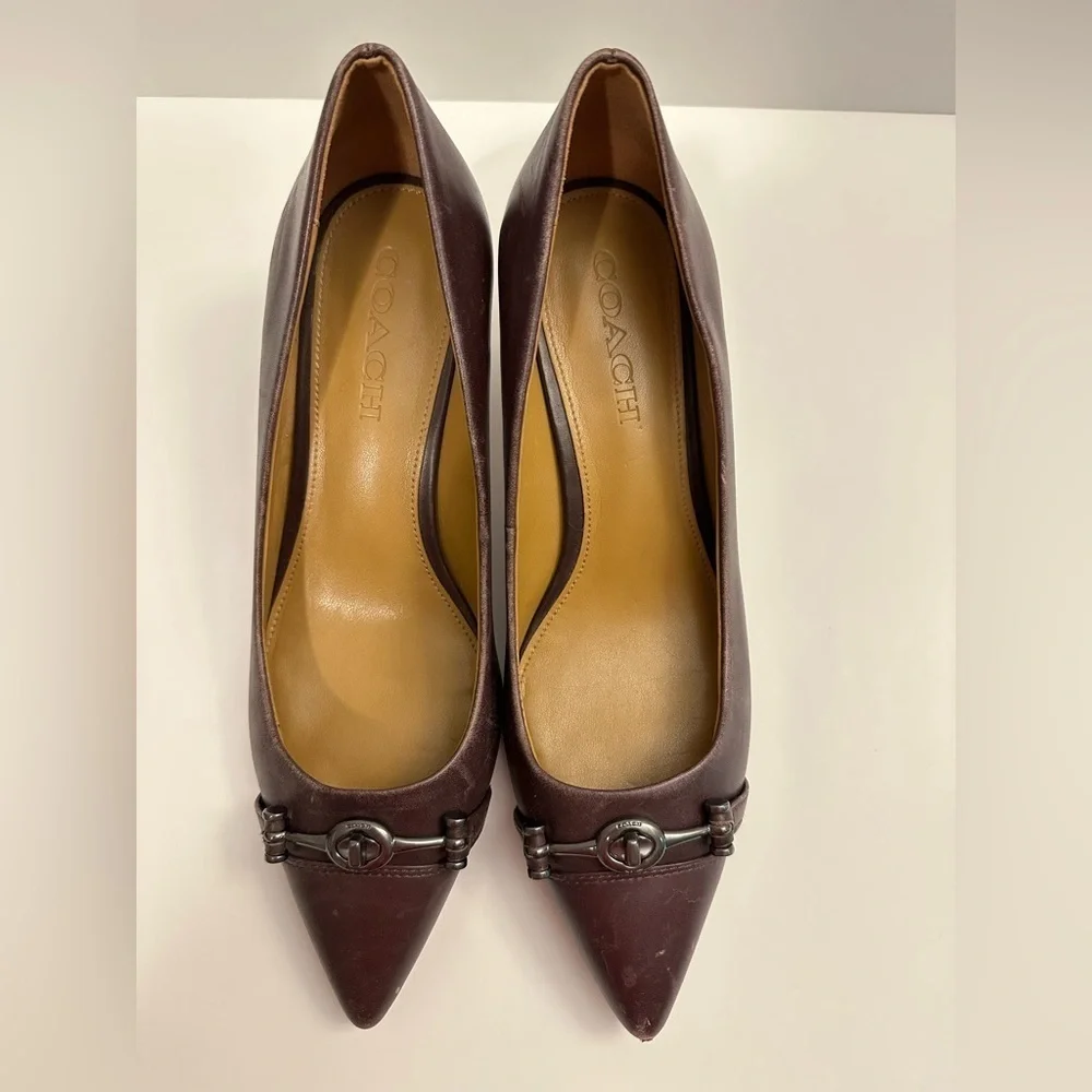 Coach Lauri Pointed-Toe Pumps Size 8.5